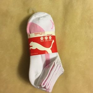 Brand new pink & gray Puma socks Women's size 9-11