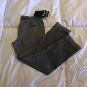 Nike Pro Limitless Capri