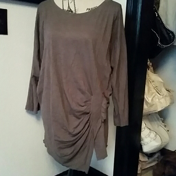 Designer top