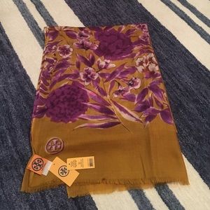 Brand New with tags Tory Burch scarf