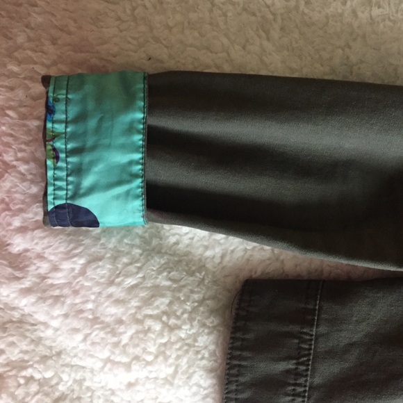 Green Jacket - Picture 2 of 3