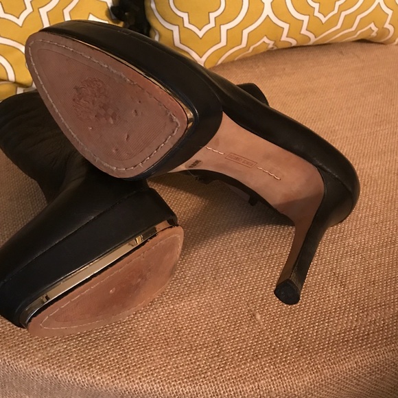 Ladies Boots - Picture 3 of 4