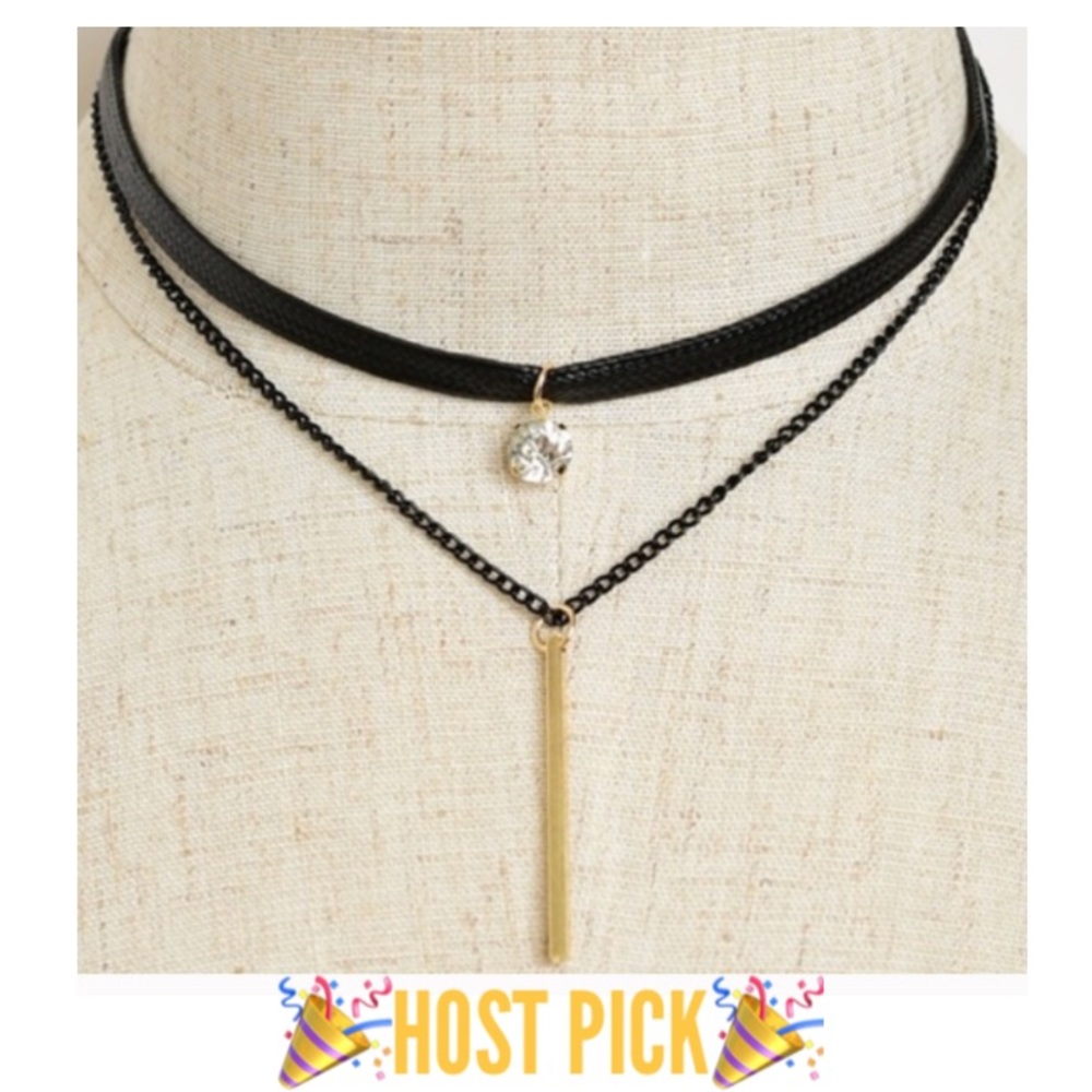 Gold and black stone and pendant choker necklace