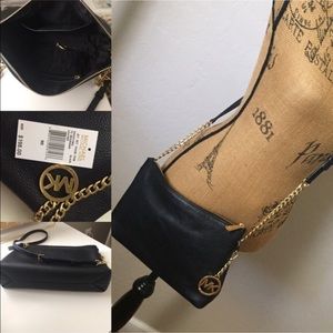 Michael Kors Jet Set Chain Crossbody