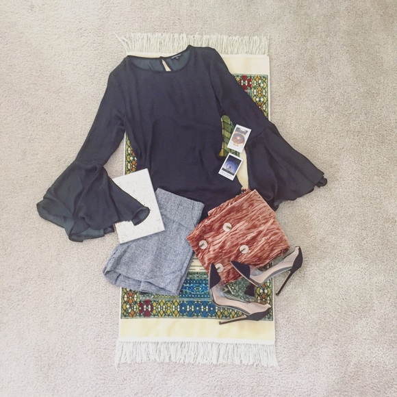 WHOWHATWEAR Tops - ✨2x HP • Silk Angel Sleeve Flare Peek Blouse •