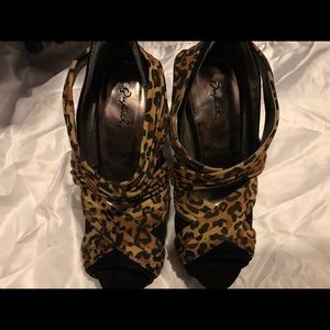 NEGOTIABLE!!! Never been used