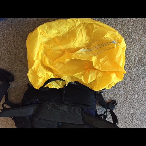 High Sierra Backpack - Picture 3 of 4