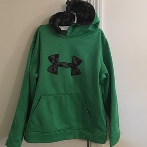 Under armour youth sweatshirt
