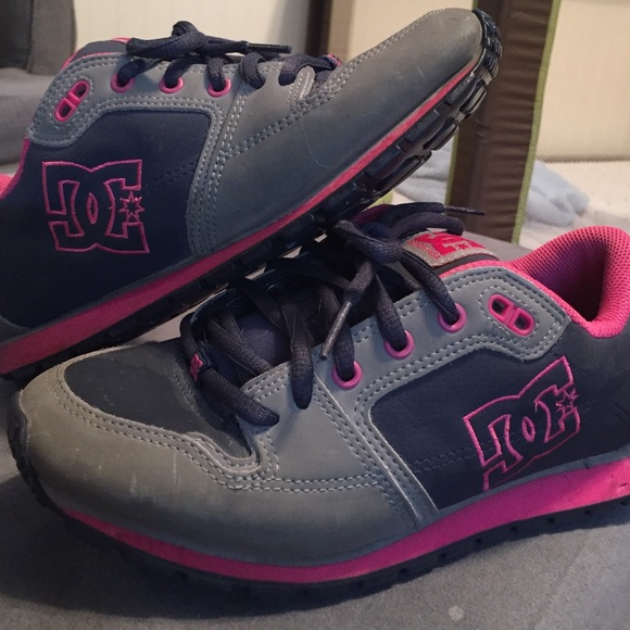 DC Shoes.