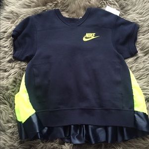 Nike Top