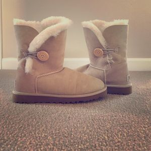 Ugg boots Bailey Button Sand