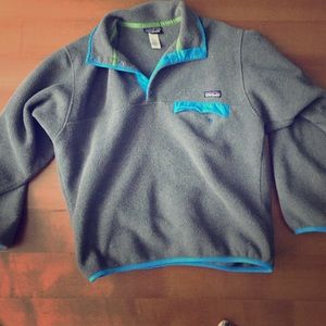 Gray pAtagonia pullover - men's small