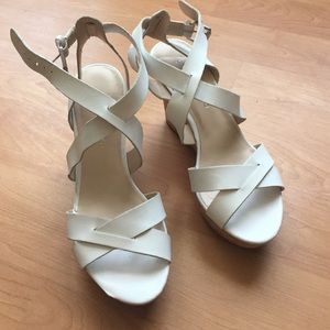 Adorable white leather wedges