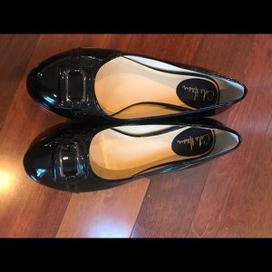 Fabulous Cole Haan black flats!!!!
