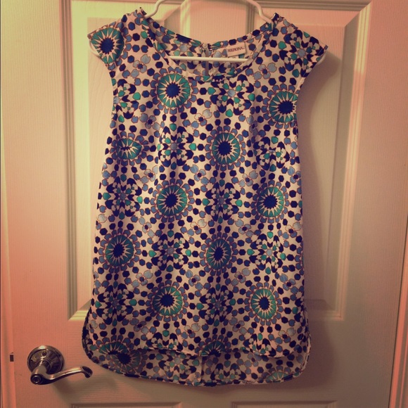 Women's blouse