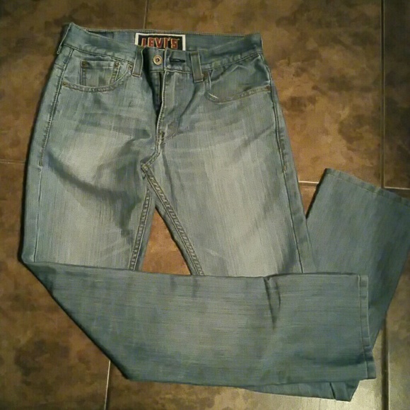 Men's skinny Levis jeans