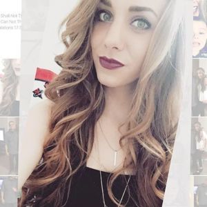 Meet your Posher, Jenna