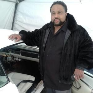 Meet your Posher, Marc