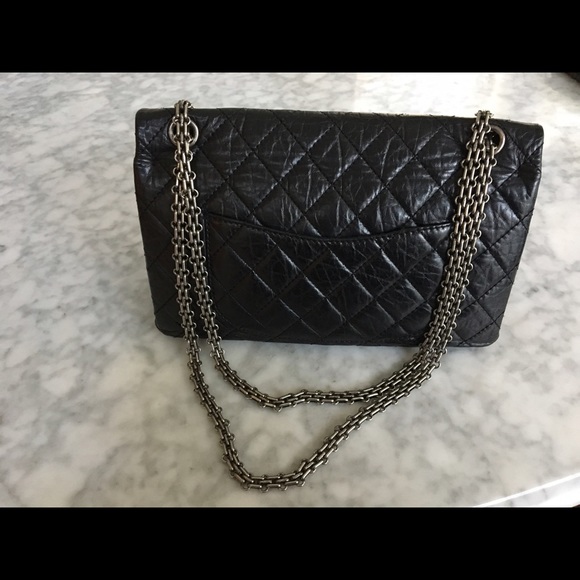 Chanel Flap Bag - Picture 2 of 8