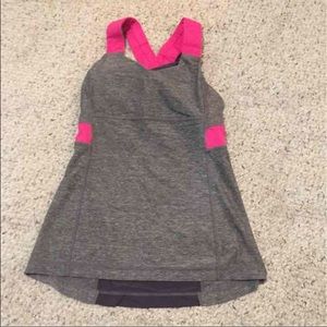 Lululemon top