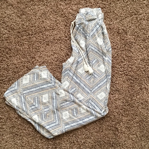 Abercrombie & Fitch Pants - Wide leg linen pant