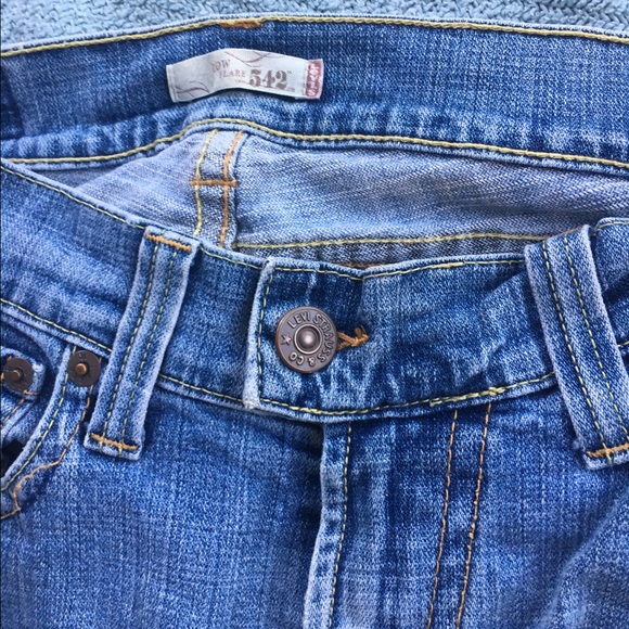 Bootcut Levi's - Picture 3 of 4