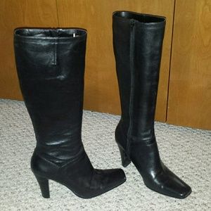 Nine West tall black boots sz 8