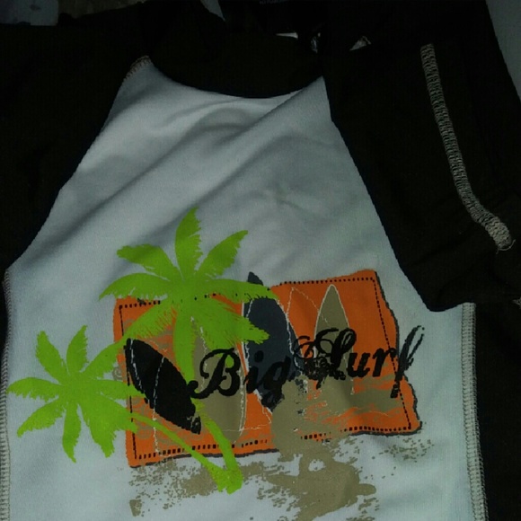 Shirt Bundle - Picture 2 of 3