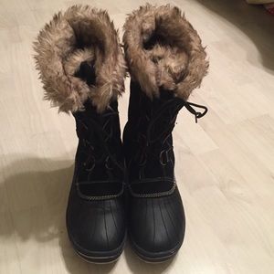 Target brand winter boot