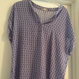 Short sleeve blouse