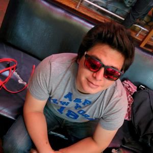 Meet your Posher, Lino