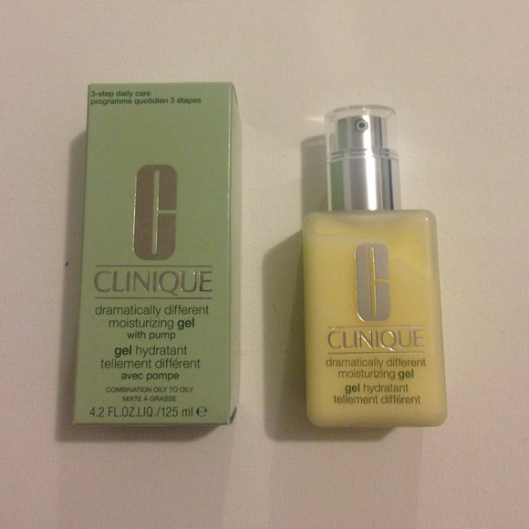 NEW Clinique Dramatically Different Moisturizer