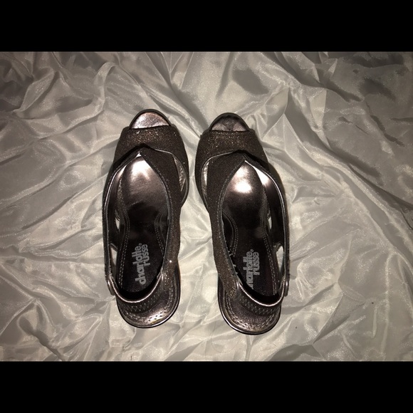 NEGOTIABLE!!! Brand new