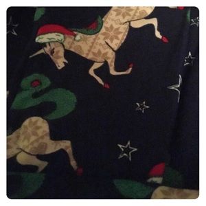 LuLaRoe Christmas Unicorns - TC