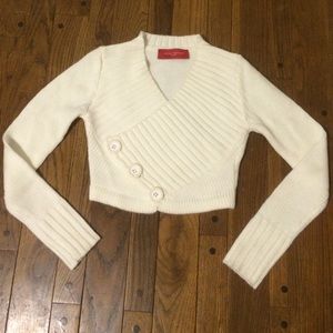 AKIRA Cream Knit Crop Sweater