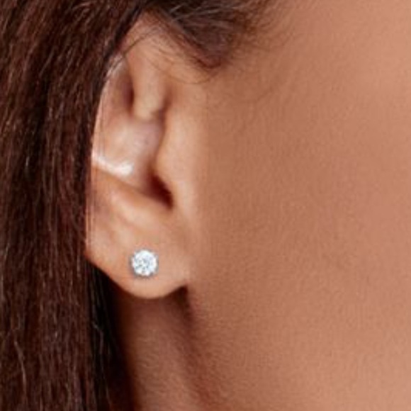 FEW LEFT💥BEST SELLER💎💟2.0CT DIAMOND 14K STUDS - Picture 3 of 4