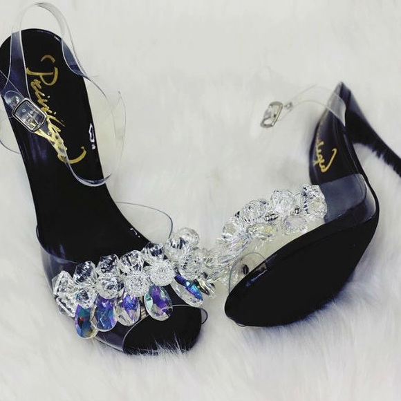 PRIVELEGED Princess Golden Heels😍