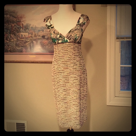 Beautiful St. John Holiday dress.