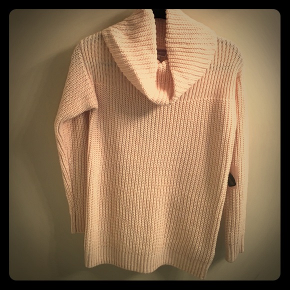 Light pink sweater