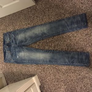 Women's skinny jeans
