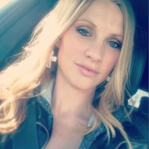 Meet your Posher, Kendra