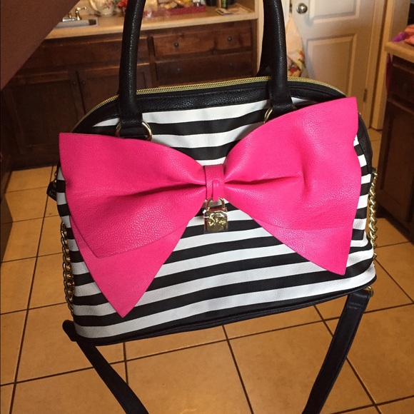 Betsey Johnson purse