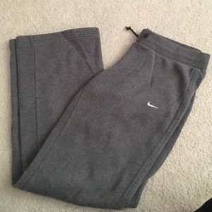 Nike cotton flair sweatpants