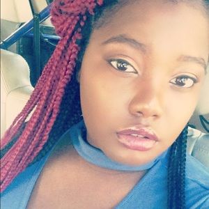 Meet your Posher, Denesha