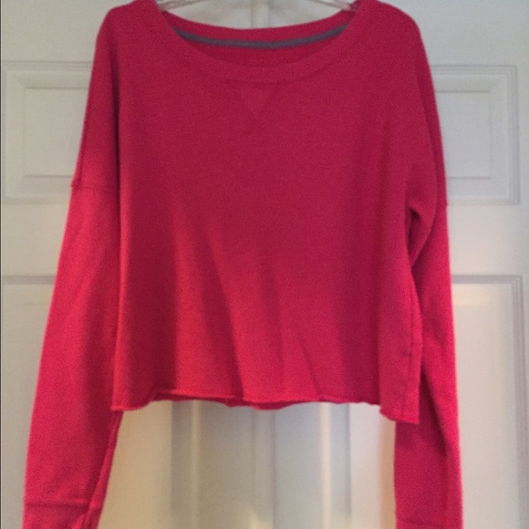 Jr's Large Aeropostale Crop Pink Sweatshirt