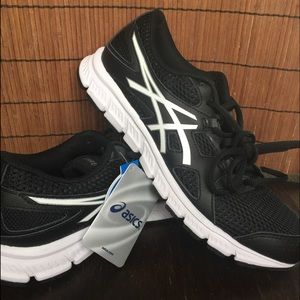 NWT Asics Gel Unifire TR 2 Women's 9.5 Black/White