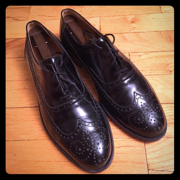 Bally genuine black leather dress shoes