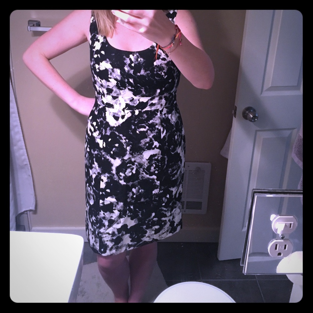 Halogen Black and White Printed Sheath Dress