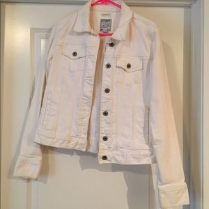 White stretch denim jacket