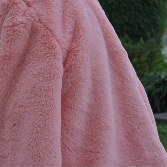 TODAY ONLY $25 Pink Faux Fur Coat - Picture 4 of 4